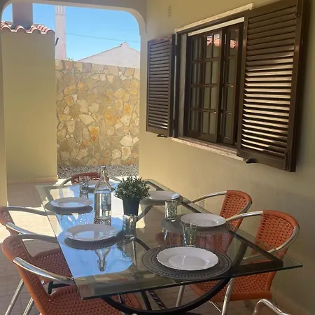 Villa Vivenda Mealha São Bartolomeu de Messines