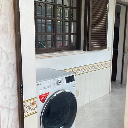 Vila Vivenda Mealha *